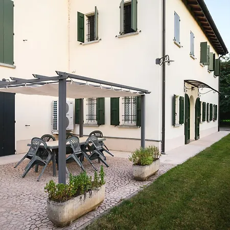 Casa Luisa Lesignana