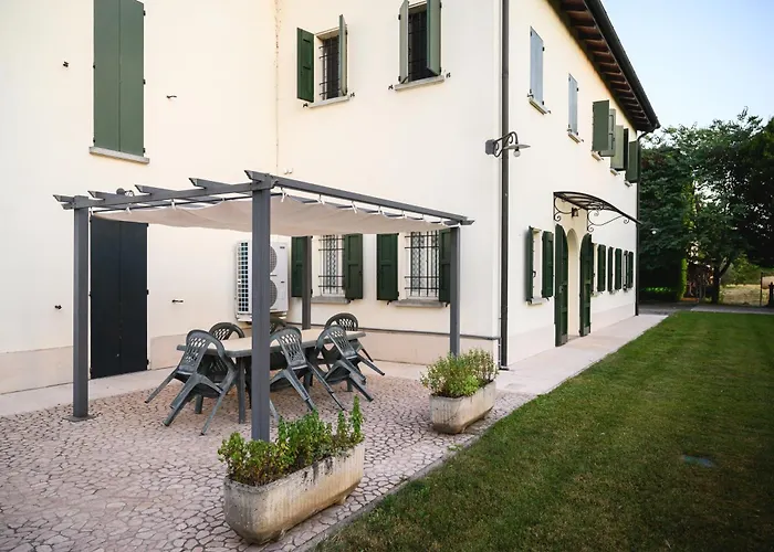 Casa Luisa Lesignana